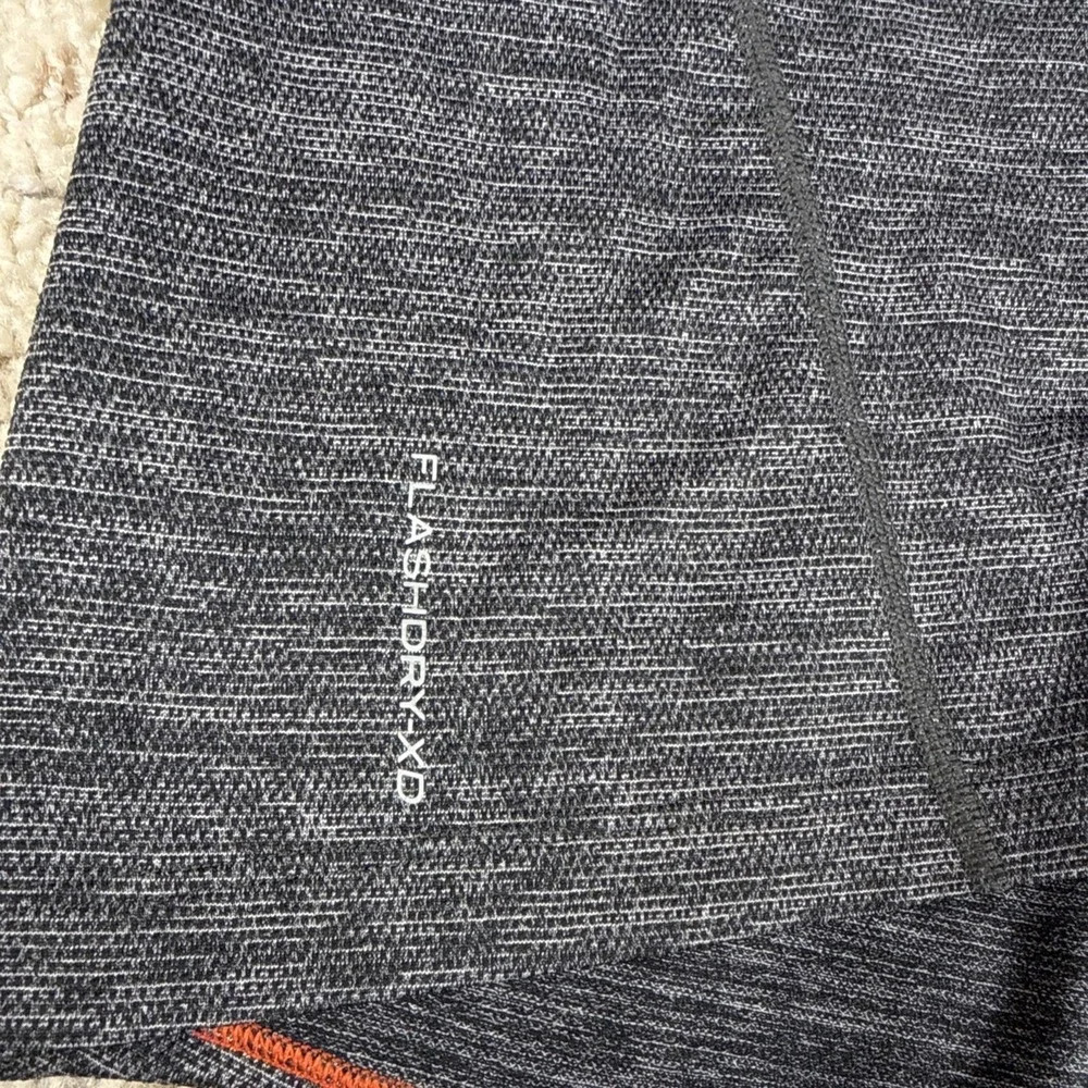 The North Face Flashdry XD Gray Heathered Lightweight Hoodie Men's Large